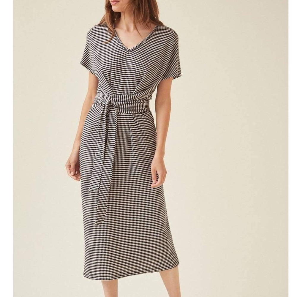 Amour Vert Navy & Gray Knit Wrap Tie Midi Dress Sustainable | Size S